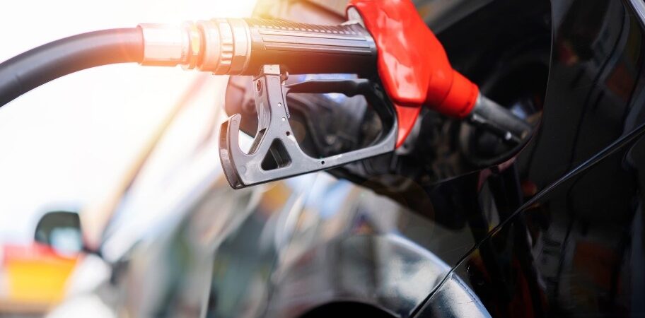 HOW TO SAVE FUEL WITH SMART DRIVING