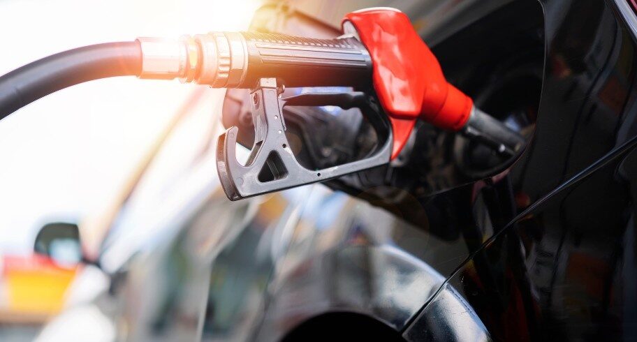 HOW TO SAVE FUEL WITH SMART DRIVING